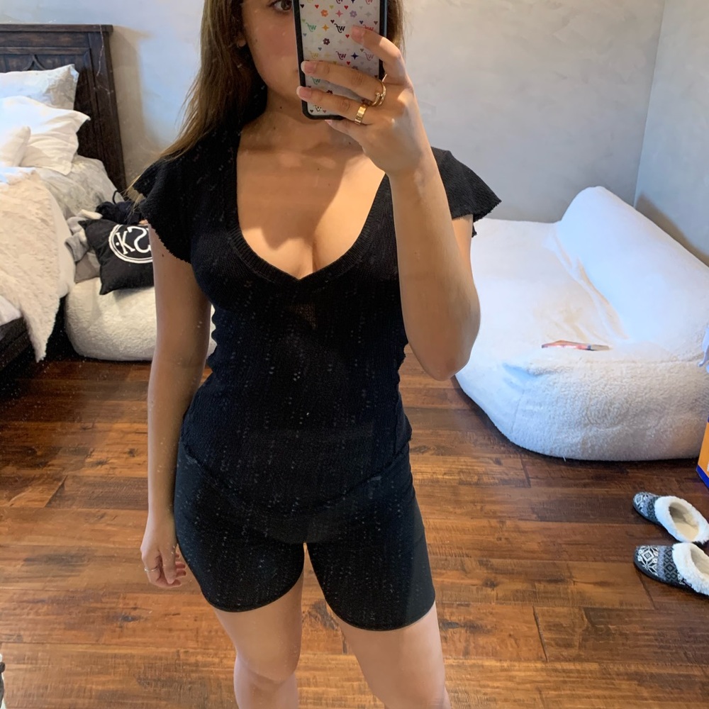 Free people black top